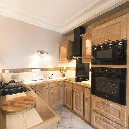 Comfortable Near Montmartre פריז